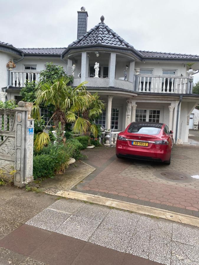 Villa In วัลส์โฮเดอ ภายนอก รูปภาพ