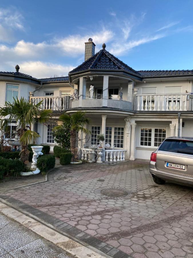 Villa In วัลส์โฮเดอ ภายนอก รูปภาพ